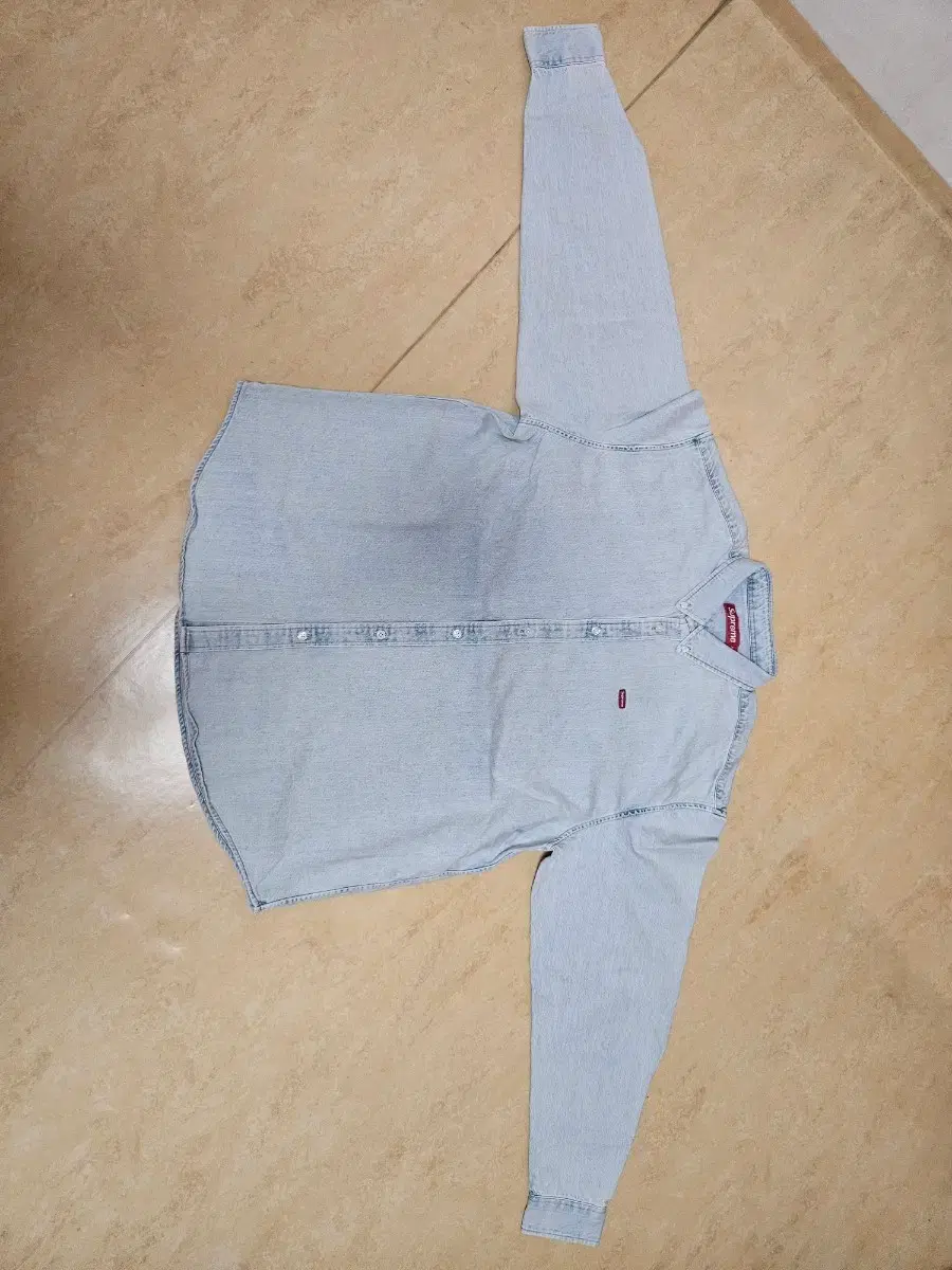 Supreme Small Box Shirt Washed Blue 24ss | 브랜드 중고거래 플랫폼